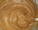 Foto del paso 1 de la receta: Tiramisú de dulce de leche sin huevo