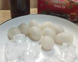 Foto langkah ke 1 dari resep Es Teh Manis Rambutan.