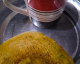 A picture of step 3 of Besan ka cheela.