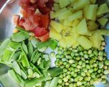 વેજિટેબલ ખીચડી(Vegetable khichdi recipe in Gujarati) રેસીપી સ્ટેપ1ફોટો