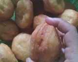 Foto langkah ke 5 dari resep Roti Goreng Kampung Isi Coklat.