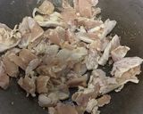 รูปขั้นตอนการทำที่ 1 ของ “ผัดแตงกวาไข่ใส่อกไก่”