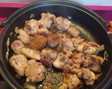 Foto del paso 2 de la receta: Pollo en pepitoria