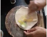 A picture of step 3 of Phinni Roti.