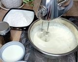 عکس مرحله 1 از دستور کیک زردآلو