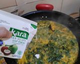 Foto langkah ke 3 dari resep Daun Singkong Santan.
