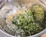 Une image de l'étape 10 de Croquettes de courgettes au parmesan et coriandre.