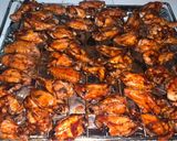 A picture of step 4 of Honey glazed chicken wings.