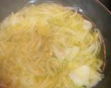 Foto del paso 2 de la receta: Tortilla de patata ¡Tortilla española, con cebolla!