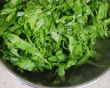 A picture of step 1 of Palak Tuvar dal Patal Bhaji.