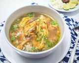 Foto langkah ke 6 dari resep Sop Ayam ala Pak Min Klaten.