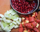 मिक्स फ्रूट मेयोनिज सलाद (mix fruit mayonnaise salad recipe in marathi) रेसिपी स्टेप 1 फोटो