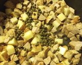 A picture of step 4 of Picadillo Balls.