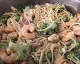 A picture of step 8 of Alfredo Pasta (Version 2 with Shrimp and Broccoli).