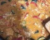Foto del paso 4 de la receta: Arroz con pollo y curry amarillo