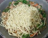 Foto langkah ke 3 dari resep Mie Kuah Kecap.