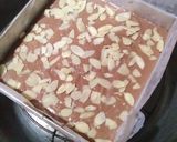 Foto langkah ke 5 dari resep Brownies panggang irit lembut moist by.Kheyla's kitchen.