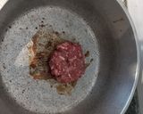 Foto del paso 3 de la receta: Hamburguesas caseras con queso, lechuga y tomate