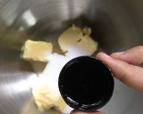 Gambar langkah 2 resipi Kek coklat.