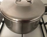 Foto del paso 10 de la receta: Guisado de dorada, gambas y verduritas