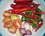 Foto langkah ke 1 dari resep Sambel Tomat.