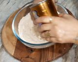 A picture of step 2 of Pizza Paratha (without onion & garlic).
