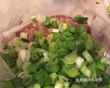 A picture of step 3 of Taiwanese Braised Pork Noodles.