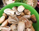 Hình bước làm 1 của món Canh Chua Nấu Chay