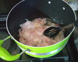 A picture of step 2 of Herbed Steamed Rice.