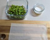 A picture of step 2 of ★Edamame sticks★.