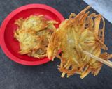 Foto langkah ke 11 dari resep Crispy Potato Pancake.