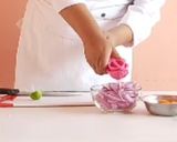 Foto del paso 3 de la receta: Encurtido de cebolla morado y habanero