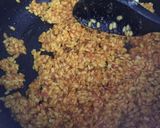 A picture of step 5 of Fry mash dal.