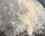 A picture of step 5 of Jaggery-Carrots Jarda.
