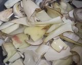 Foto langkah ke 1 dari resep Bakso Ayam Jantung Pisang.