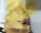 Foto del paso 7 de la receta: Sopa de cocido y timbal de filete de cerdo con cebolla caramelizada y pimientos asados