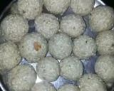 A picture of step 3 of Til mawa ladoo.
