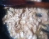 A picture of step 2 of Chicken roll paratha.