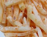 A picture of step 3 of Chilli potatoes.