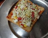 ब्रेड पिज्जा (veg pizza recipe in Hindi) रेसिपी चरण 2 फोटो