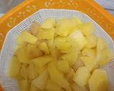 A picture of step 1 of Raw mango murabba 🍯🍯🍯.