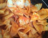 A picture of step 6 of Chilaquiles Rojos.