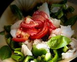 Une image de l'étape 1 de Ceviche de plie poivrée.