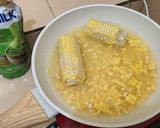 Foto langkah ke 1 dari resep Corn Milk Matcha.