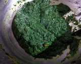 A picture of step 4 of Palak Paneer.