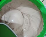 Foto langkah ke 1 dari resep Kue Ulangtahun Simple (Sponge Cake Pondan).