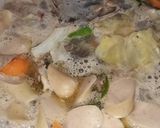 Foto langkah ke 4 dari resep Soup tulang ayam.