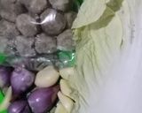 Foto langkah ke 1 dari resep Tumis Ceplok Bakso Sawi.
