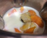 A picture of step 2 of Mango banana shake (without sugar & ice).