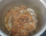 Hình bước làm 3 của món Canh rong biển nấu tôm